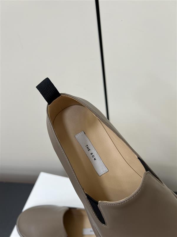 2025112812814901 290